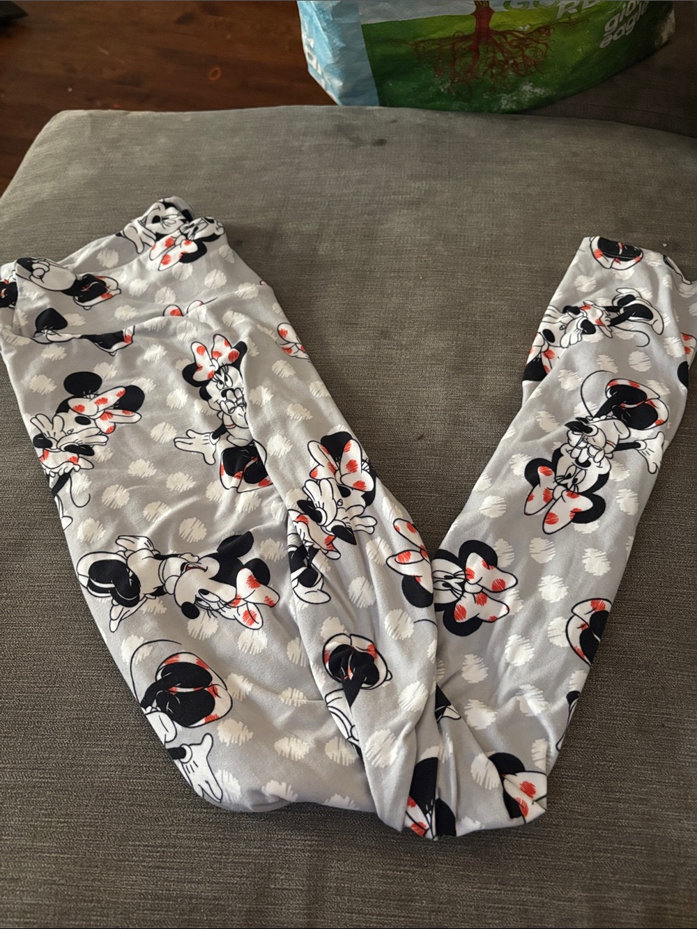 Disney Minnie Mouse Gray Leggings with Red Accents LulaRoe Tall & Curvy